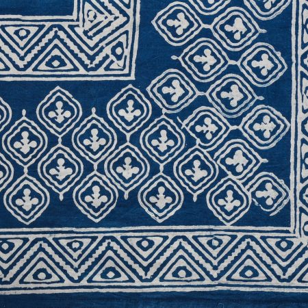 Blue Lighting Block Printed Table Cover - Image 3