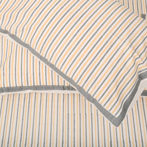 Gray Peers Block Printed Bedsheet - Image 2