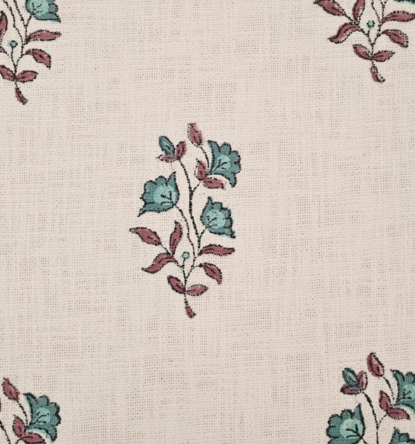 Papoula Block Printed Cotton Jute Bedcover with 2 Pillow Covers - Image 3
