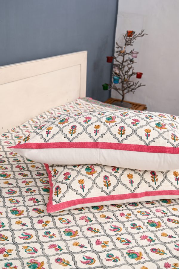 Foxglove Block Printed Cotton Jute Bedcover with 2 Pillow Covers - Image 2