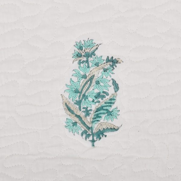 Snowdrop Hand Block Printed Quilted Bedcover with Pillow Covers - Image 5