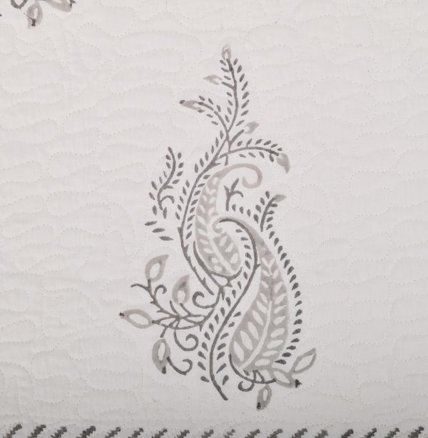 Fern Hand Block Printed Quilted Bedcover with Pillow Covers - Image 4
