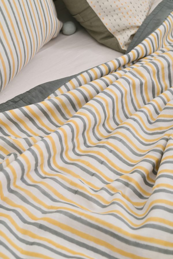 Gray Peers Block Printed Dohar - Image 2