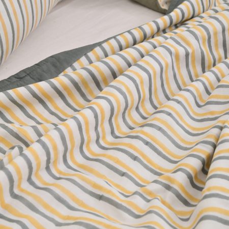 Gray Peers Block Printed Dohar - Image 2