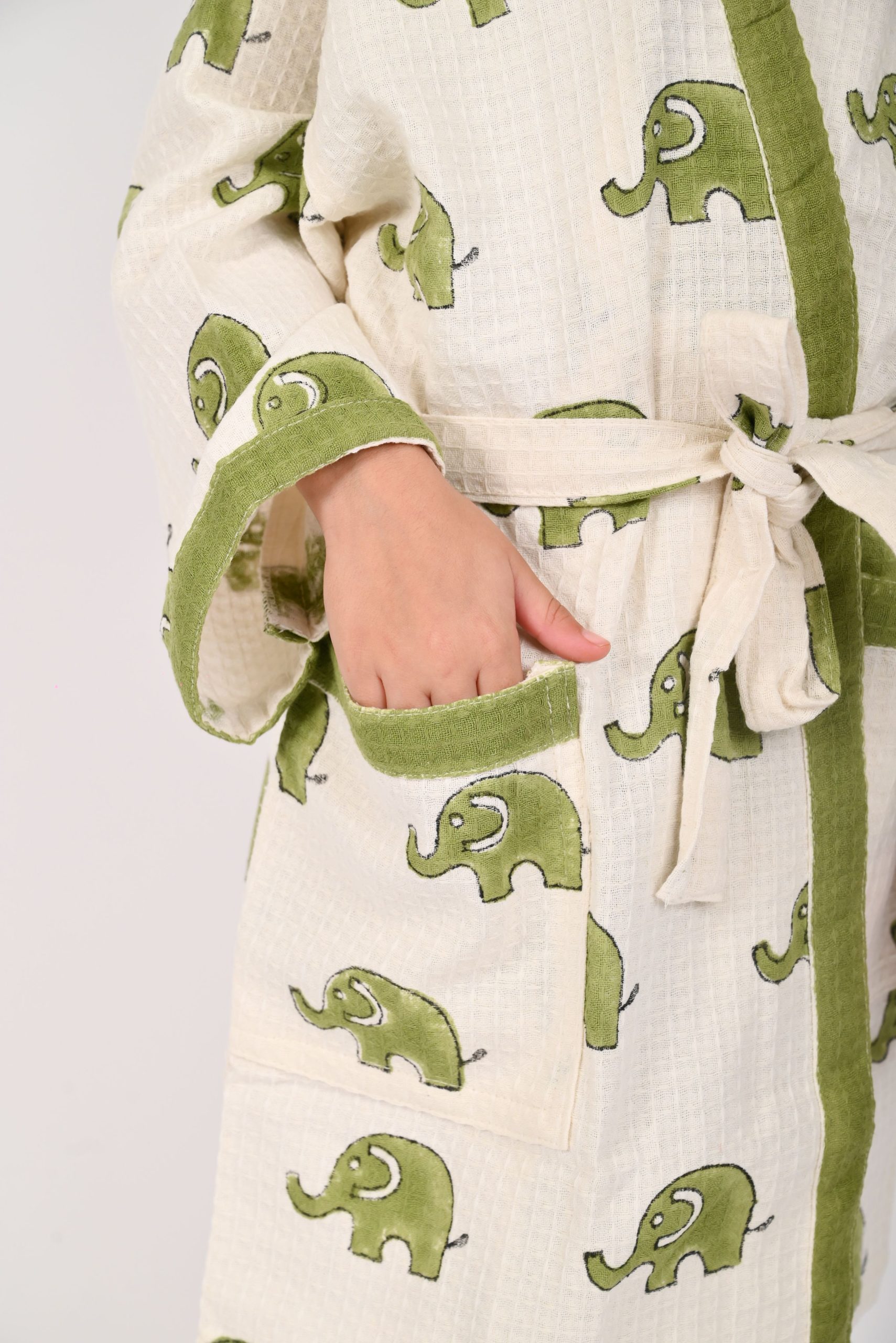 Dumbo the Elephant Block Printed Bathrobes - Image 2