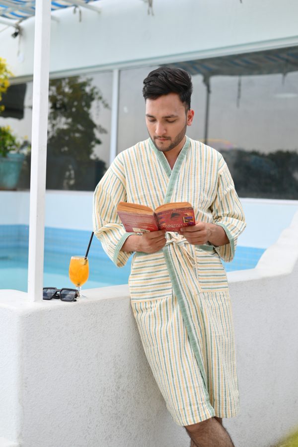 Green Peers Block Printed Bathrobe - Image 2