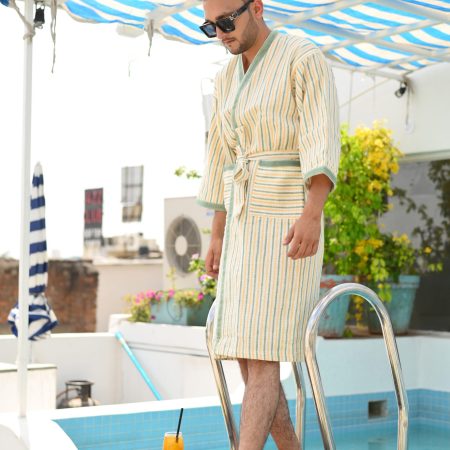 Green Peers Block Printed Bathrobe - Image 4