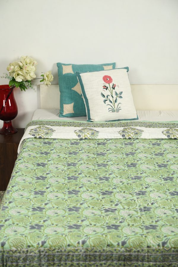 Daffodil Block Printed Cotton Quilt - Image 3