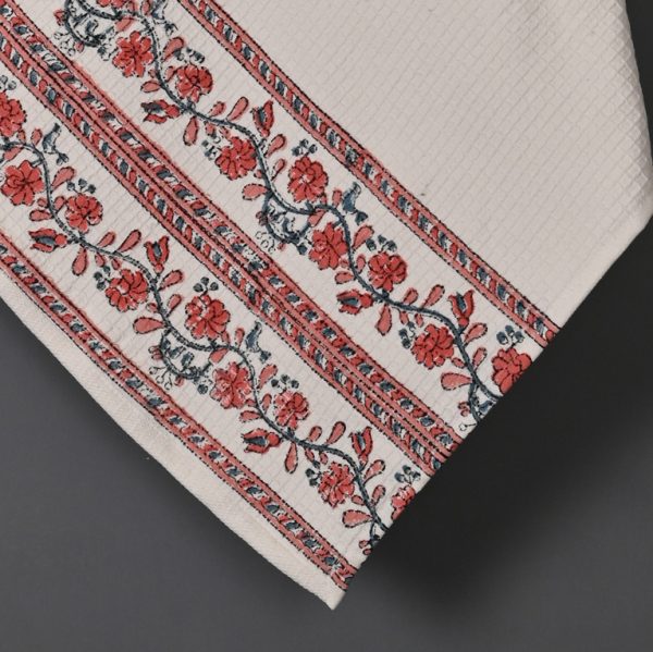 PREMIUM Pioneer Red Ultrasoft Block Printed Adult Bath Towels - Image 2