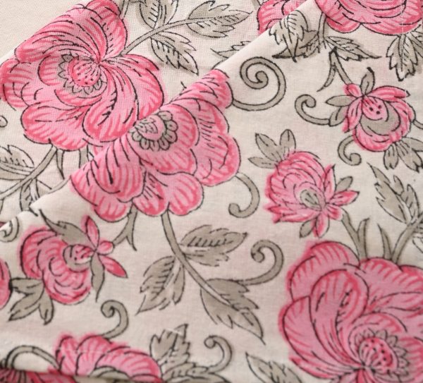 Pink Flambe Block Printed Placemat & Napkin Set - Image 3
