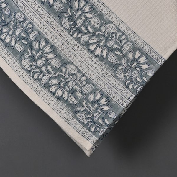 PREMIUM Boyish Grin Ultrasoft Block Printed Adult Bath Towels - Image 2