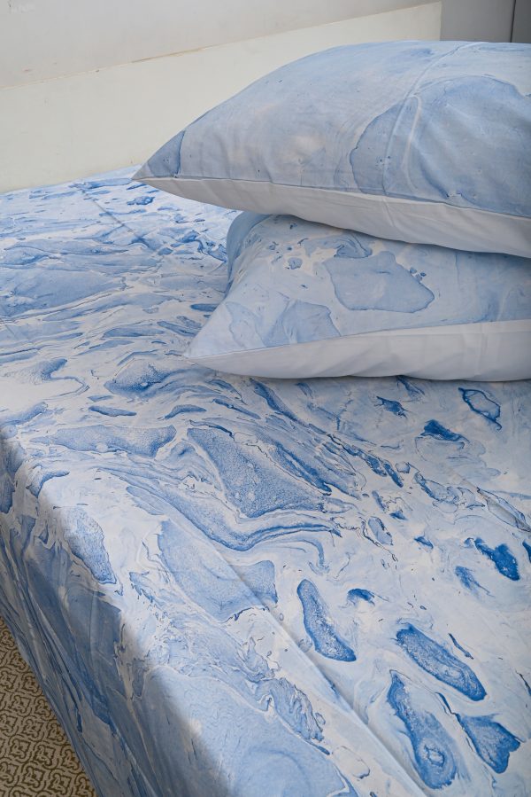 Scuba Dive Hand Marbelling Bedsheet