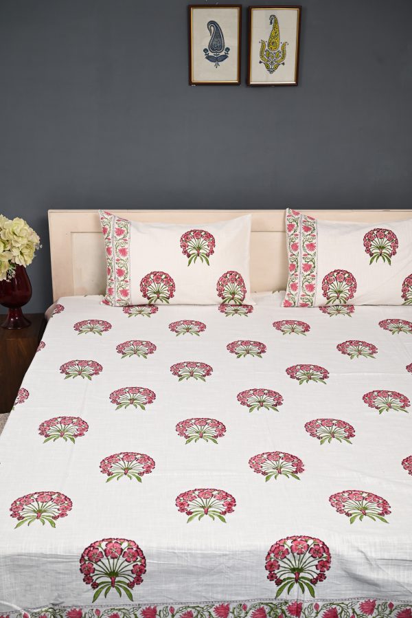 Wild Aster Block Printed , Jacquard Bedcover - Image 4