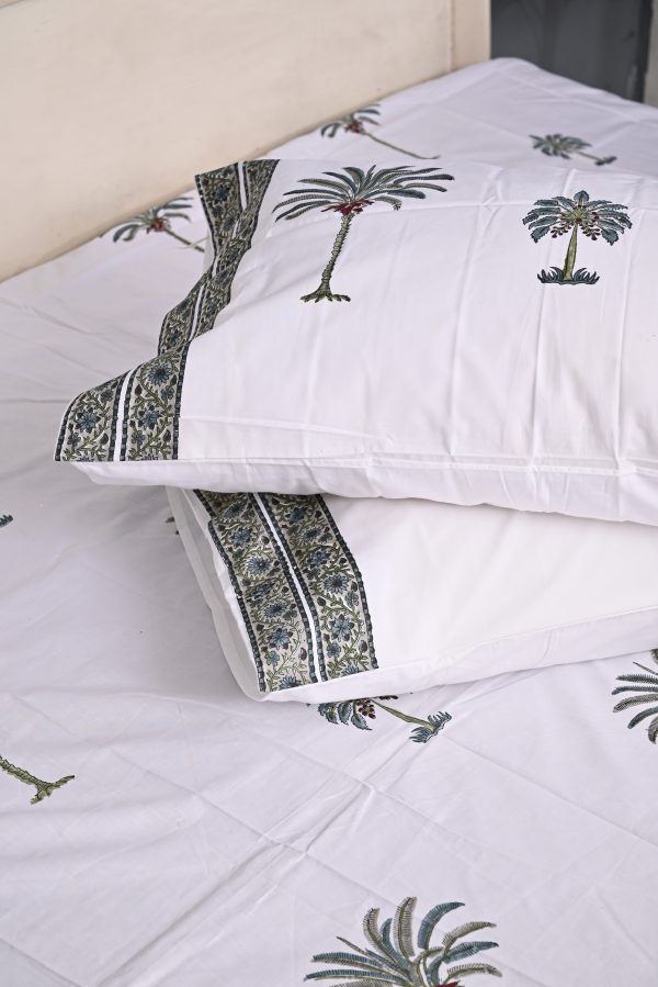 SUPER KING Green Coconut Palm Tree Block Printed Bedsheets - Image 3