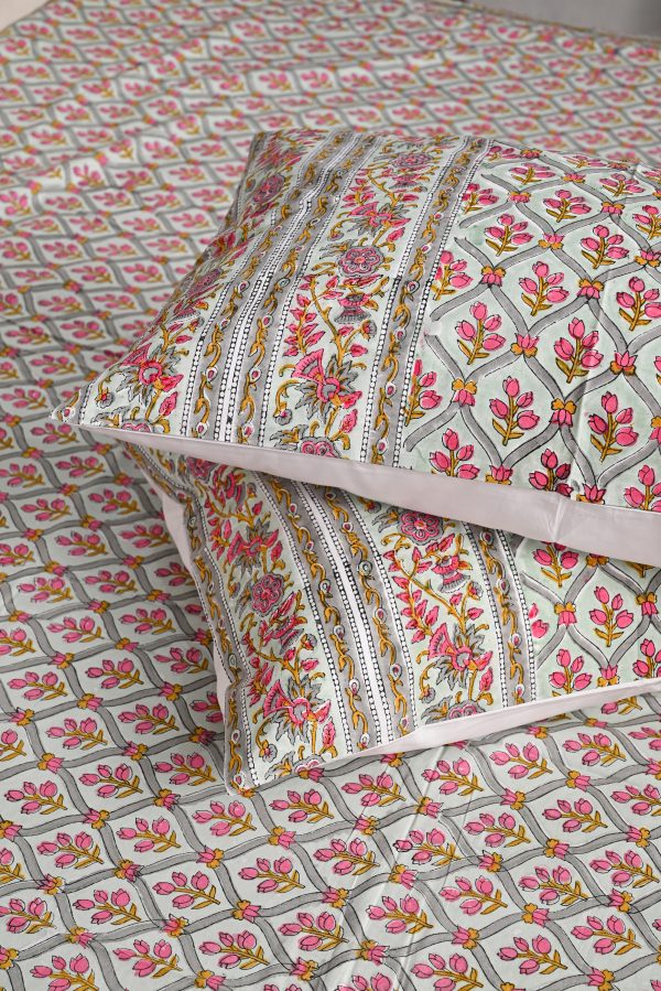 Pink Crown Block Printed Bedsheet - Image 4