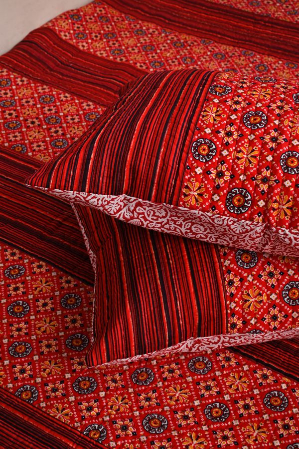Haute Red Block Printed Quilted Bedcover with Pillow Covers - Image 2