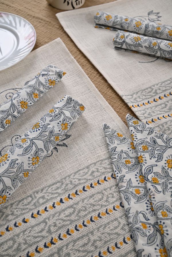 Soft Flutter Hand Block Printed Placemat & Napkin Set