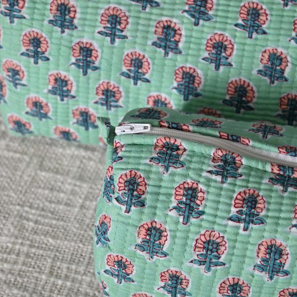 Green Veil 3 Pcs Travel Pouches - Image 2