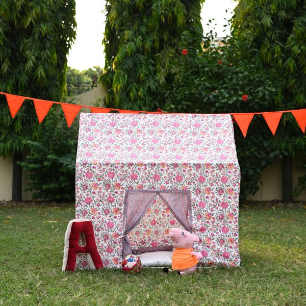 Blush Bloom Baby Play Area