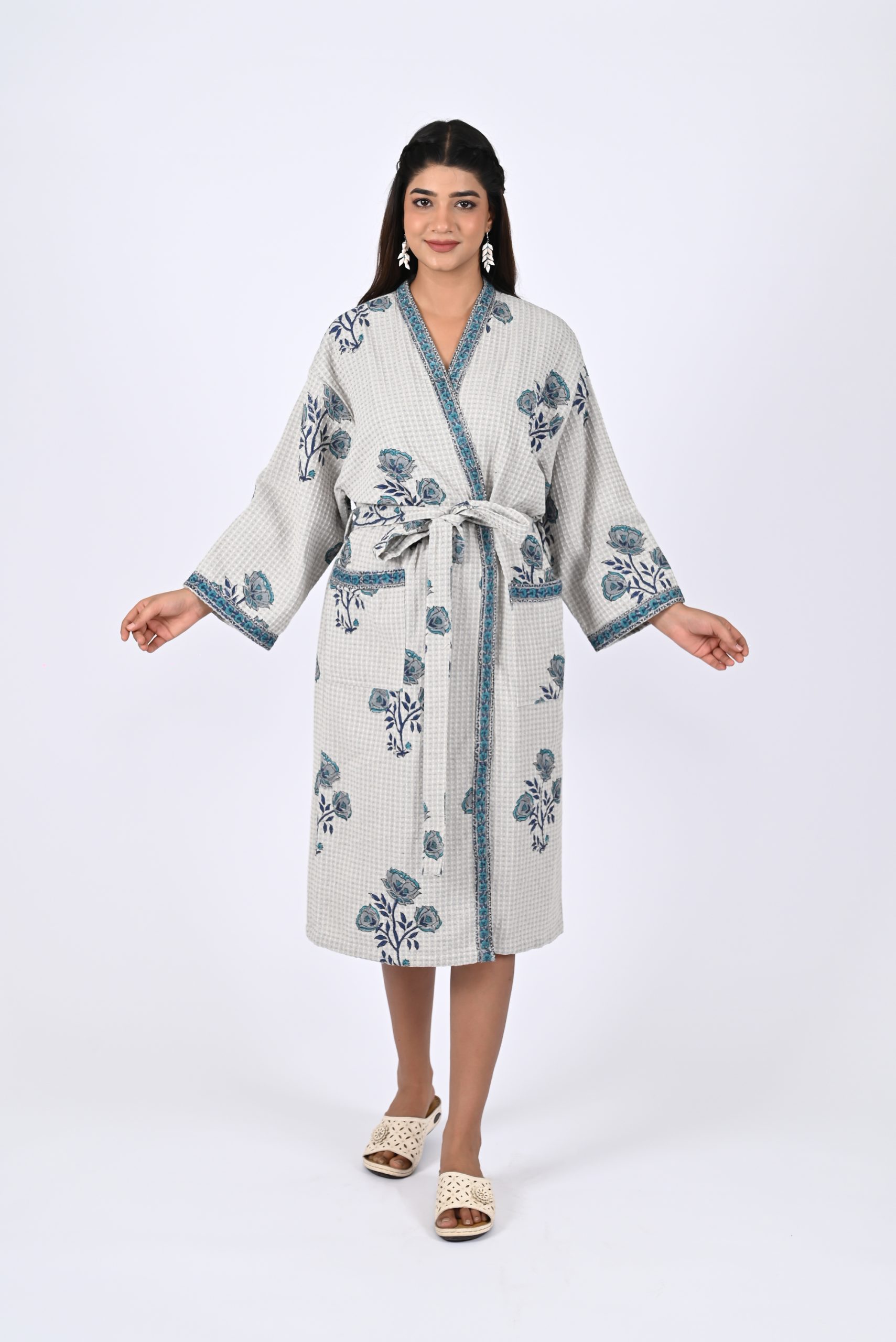 The seaside Rose Block Printed Bathrobe - Image 2