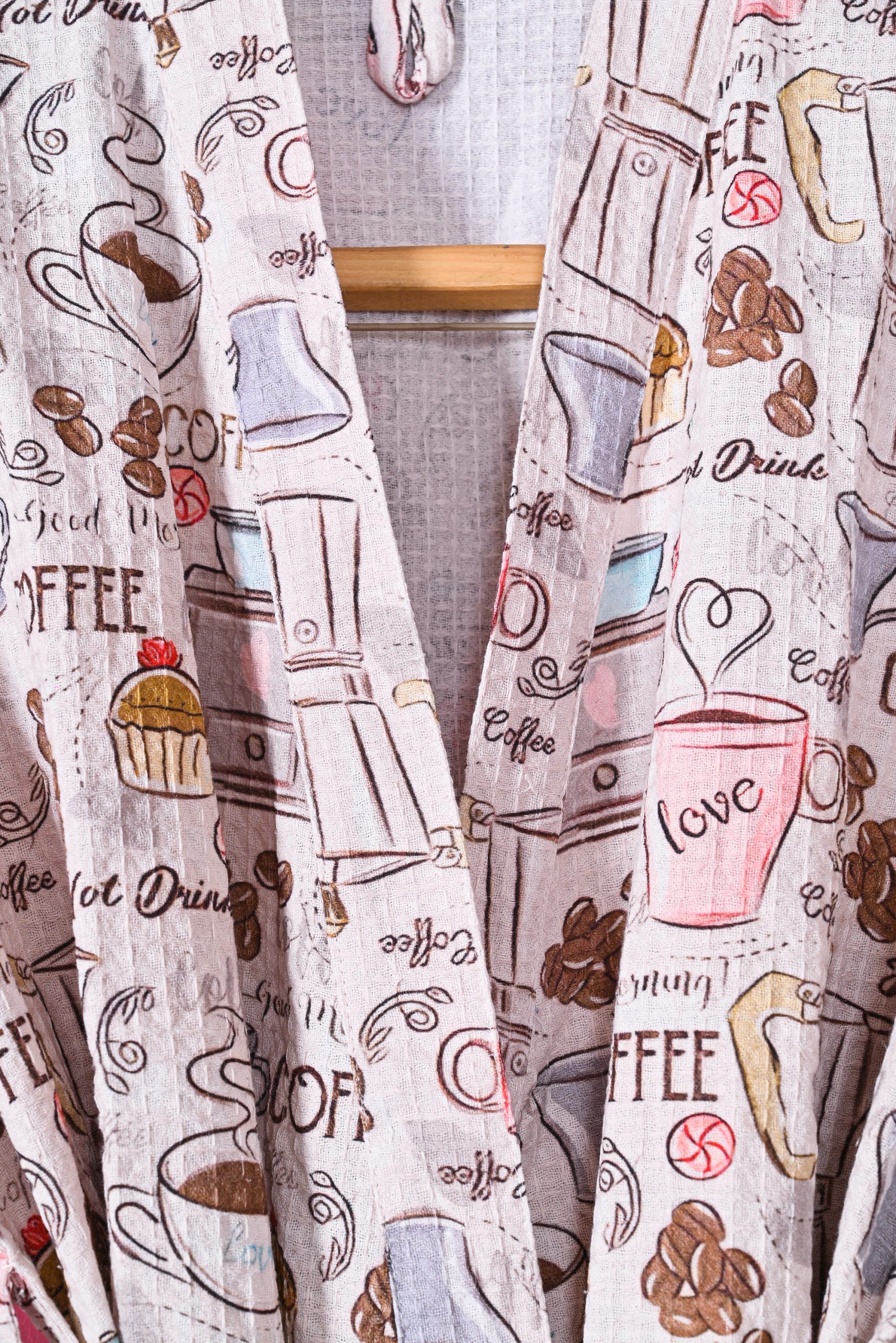 Espresso Reverie Printed Bathrobe - Image 2