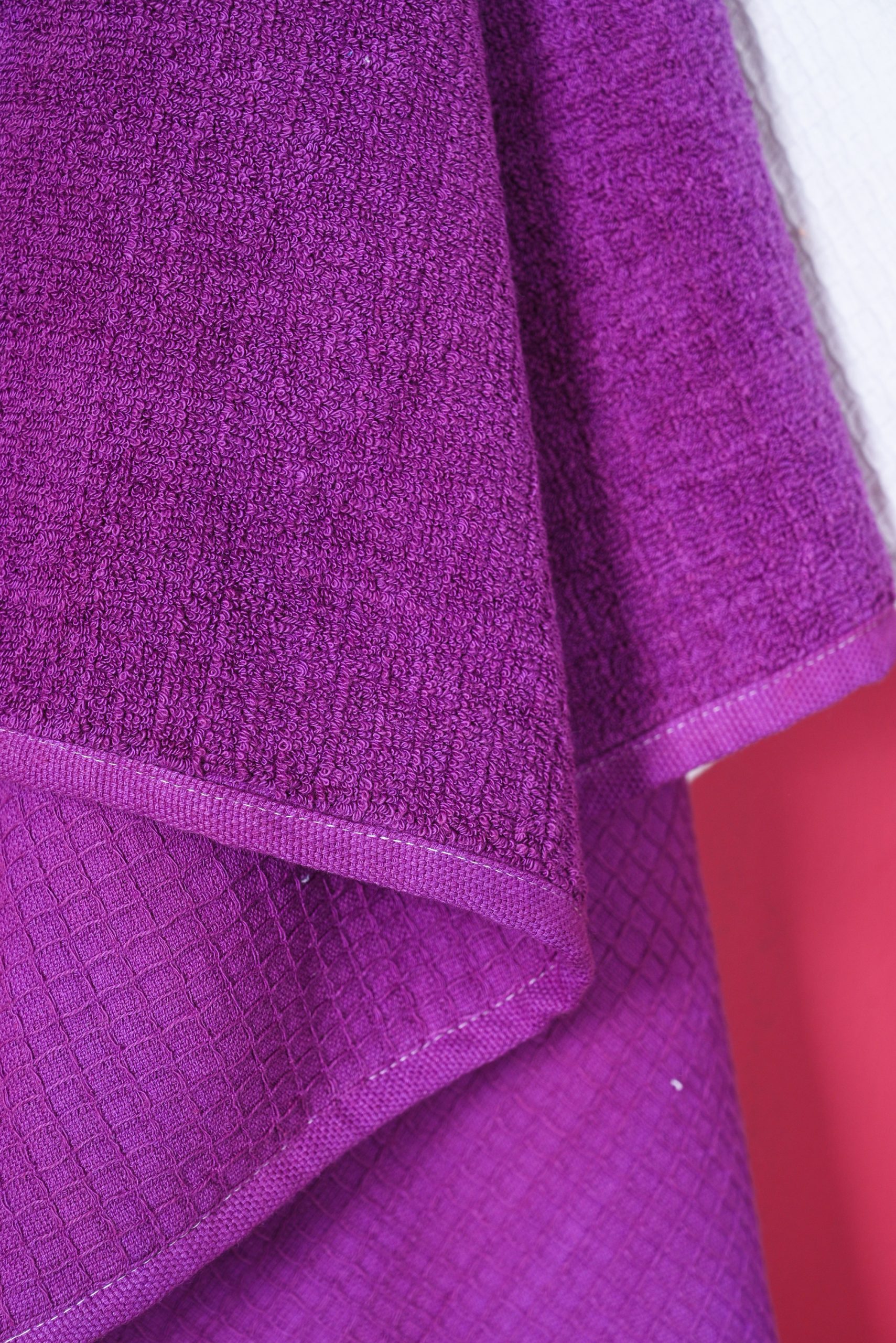 Berry mist rainbow printed adult bath towel - Image 2